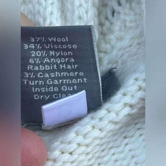 Vintage Ann Taylor women white sweater - Picture 6 of 6